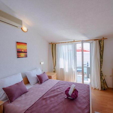 Pension Maric Rooms Brist Exterior photo